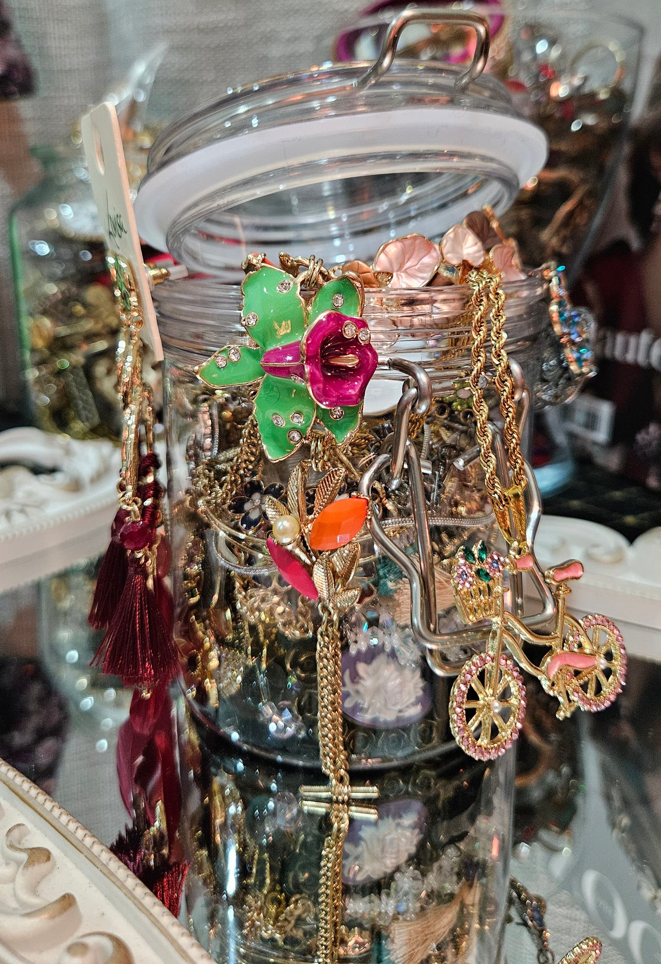 Mystery Jewellery Jar by Winterelly | Garden Flower Edition 🌸 | 40–45 Mix Gold & Silver Pieces | Limited Premium Collection